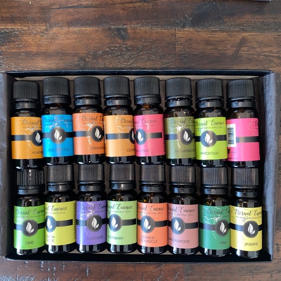 Everlasting Comfort Essential Oil Difuser w/16 Essential Oils Brand New - Picture 2 of 5